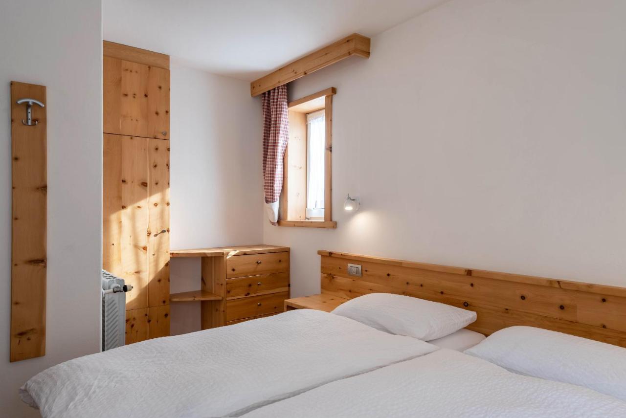 Rodella A Parte Apartment Campitello di Fassa Bagian luar foto